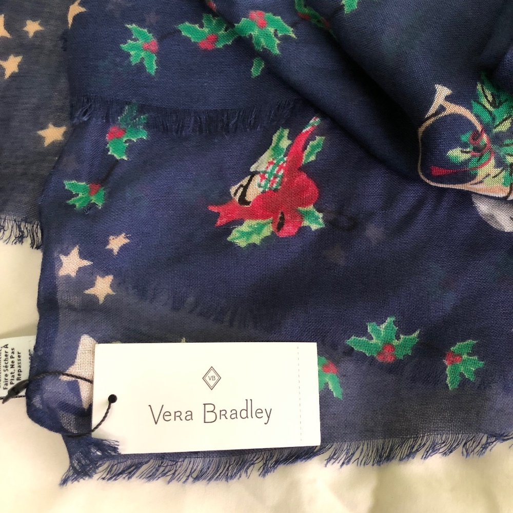 NWT Vera Bradley Snow Globe scarf 30x72 inches
